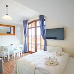Apartamenty Everysky - Obroncow Pokoju 1D